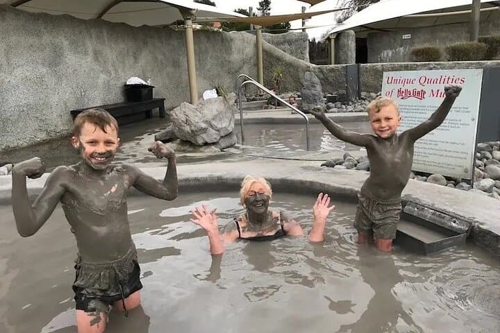 Steam, Mud, and Myth at Hell’s Gate: Rotorua Geothermal Park Day Trip photo 6