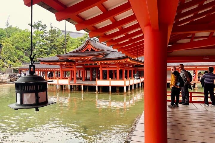 Half-Day Miyajima Private Tour: Itsukushima Shrine, Floating Torii & Local Secrets
