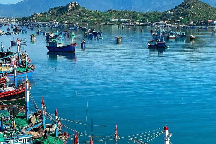 Vinh Hy Bay Snorkel, Waterfall & Cham Village Day Trip from Mui Ne photo 5