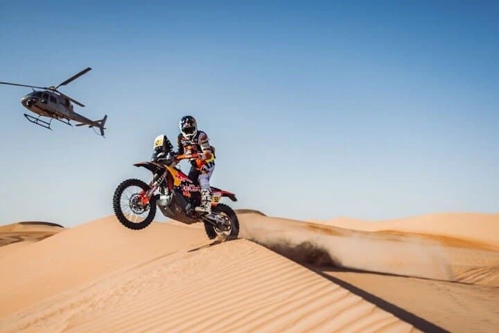 Evening Dubai Desert Safari: Dune Bashing, Camel Rides & Live BBQ Experience photo 3
