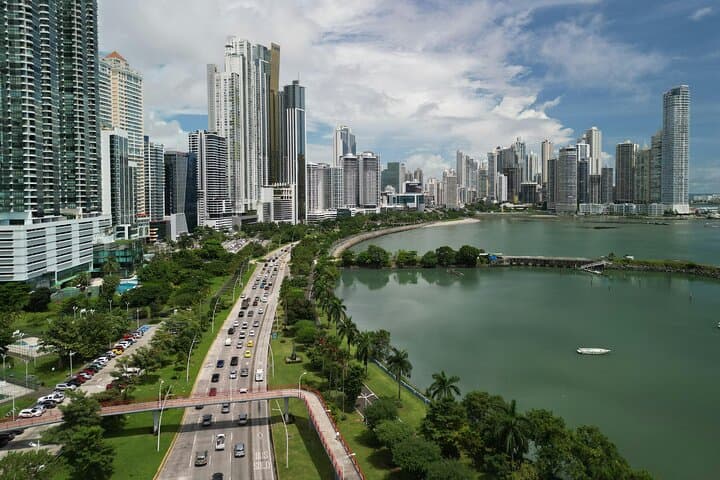 Panama Stopover: Miraflores Locks, Casco Viejo & Amador Causeway in One Day photo 2