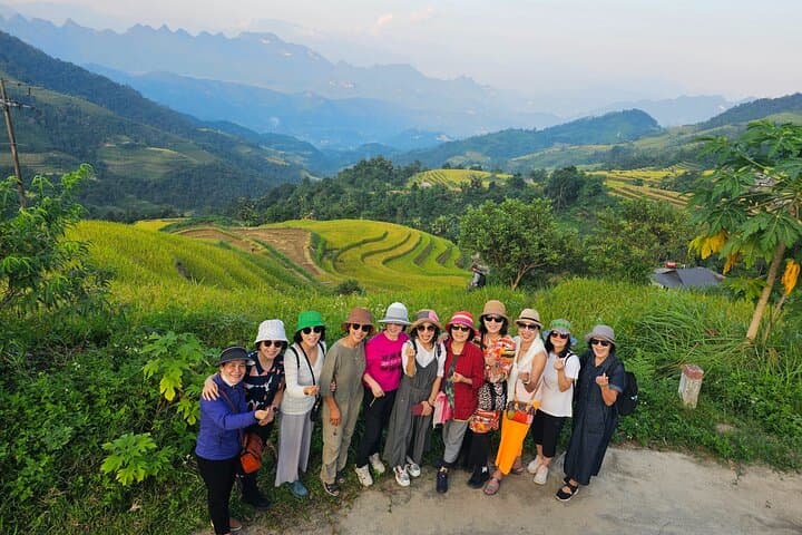 Ha Giang 3-Day Loop by Car: Private Tour Through Ma Pi Leng & Dong Van Karst photo 5