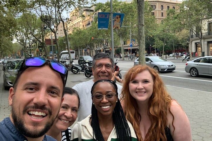 Barcelona Private Car Tour: Hidden Gems & Iconic Landmarks photo 6