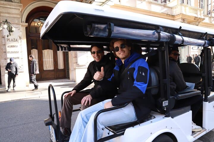 See Rome by Golf Cart: 3-Hour Private Tour of Iconic Sights