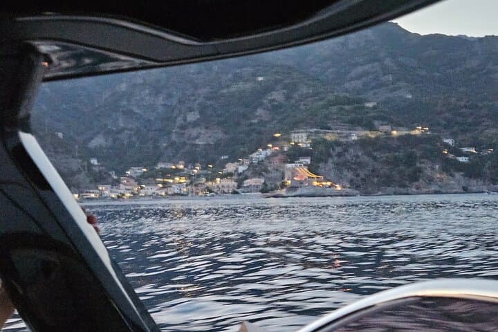 Sunset Boat Tour on the Amalfi Coast from Positano: Golden-Hour Minicruise photo 3