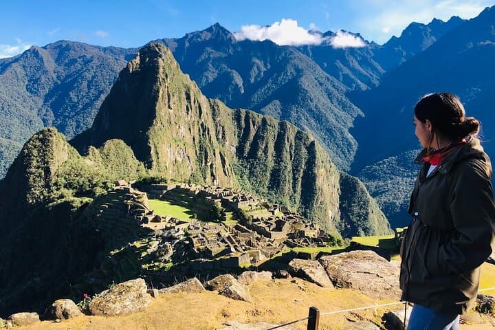 2-Day Minivan Tour to Machu Picchu from Cusco