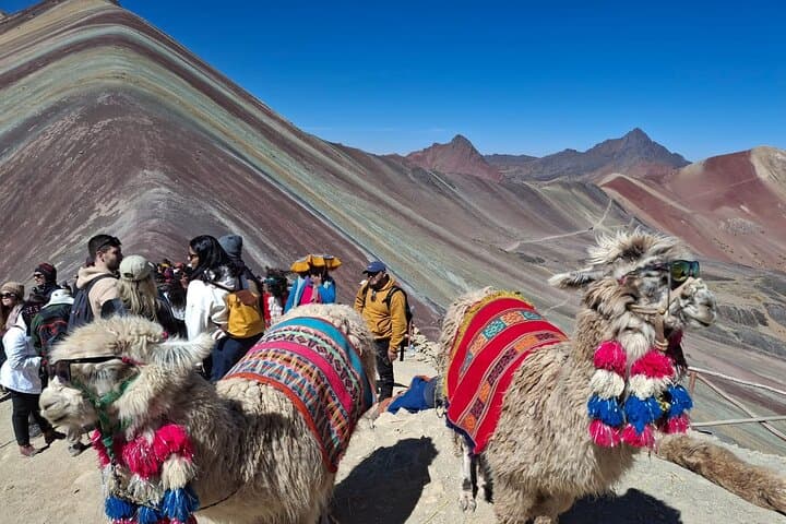 Hike Vinicunca: A Practical Guide to Rainbow Mountain Near Cusco