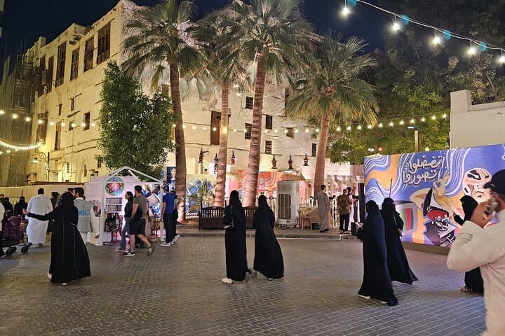 Private Jeddah Walking Tour: Explore Al-Balad, Souqs & Coastal Heritage photo 5