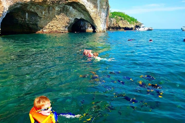 Snorkel Los Arcos & Hike to Quimixto Waterfall — Full-Day Ocean and Jungle Adventure photo 2