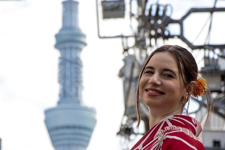 Asakusa Kimono Photography Tour: Capture Tokyo in Traditional Dress photo 2