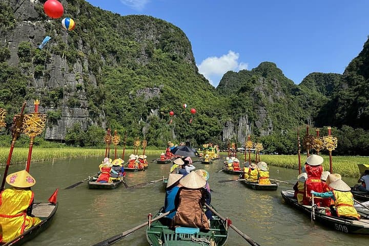 Hoa Lu and Tam Coc Luxury Day Tour from Ninh Binh — Halong Bay on Land photo 1