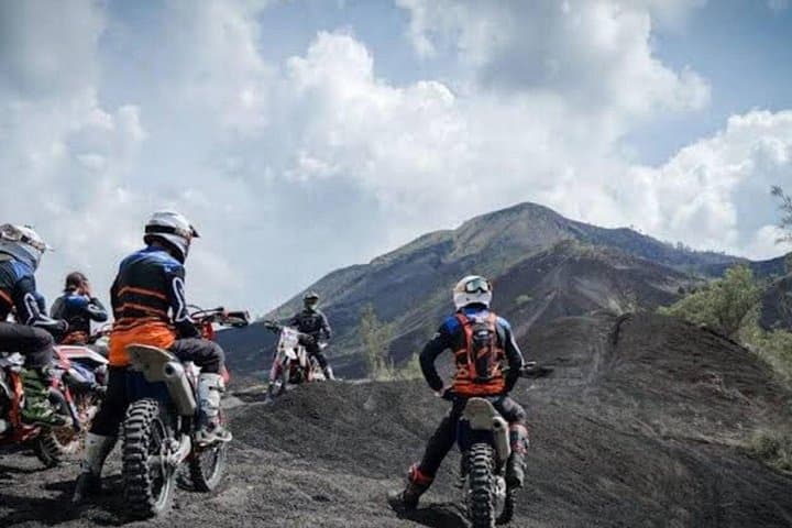 Off-Road Bali Dirt Bike Tour: Scenic Mountain Enduro in Ubud photo 4