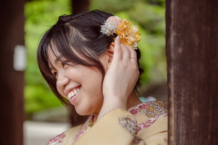 Private Kyoto Photo Session: Kimono Shoot in Gion & Yasaka Shrine photo 6