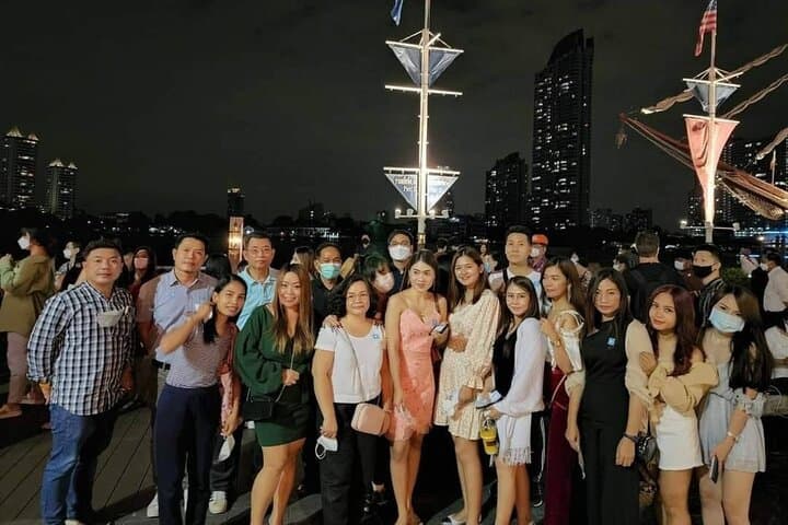 VELA Dinner Cruise: Bangkok Night Views, Buffet & Thai Shows photo 6