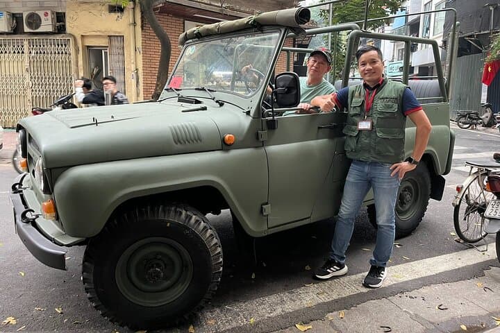 Hanoi Jeep Tour to Bat Trang: Half‑Day Countryside & Pottery Village Experience photo 4
