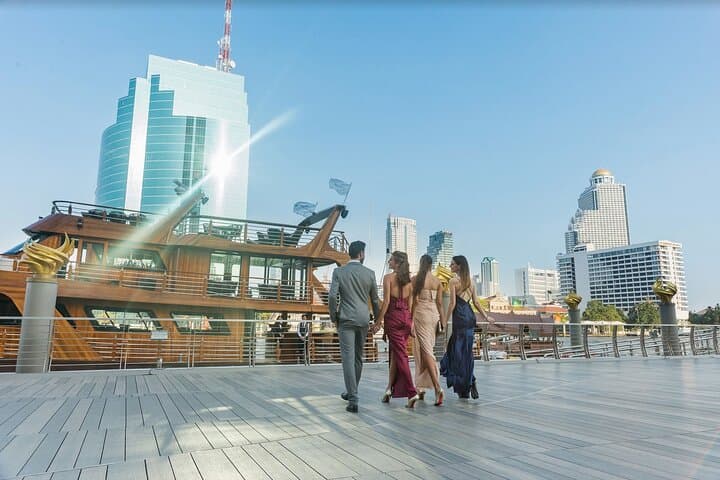 Pruek Michelin Dining Cruise on the Chao Phraya — Michelin-Starred River Dinner in Bangkok photo 4