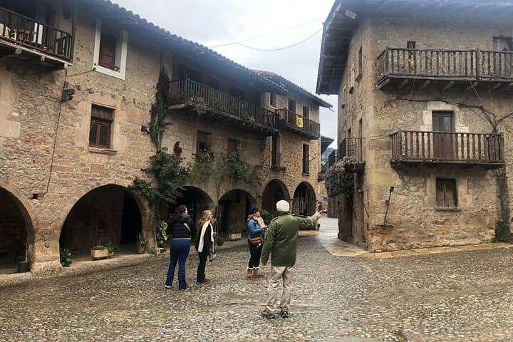 Besalú and Catalonia’s Medieval Towns Day Trip from Barcelona photo 6