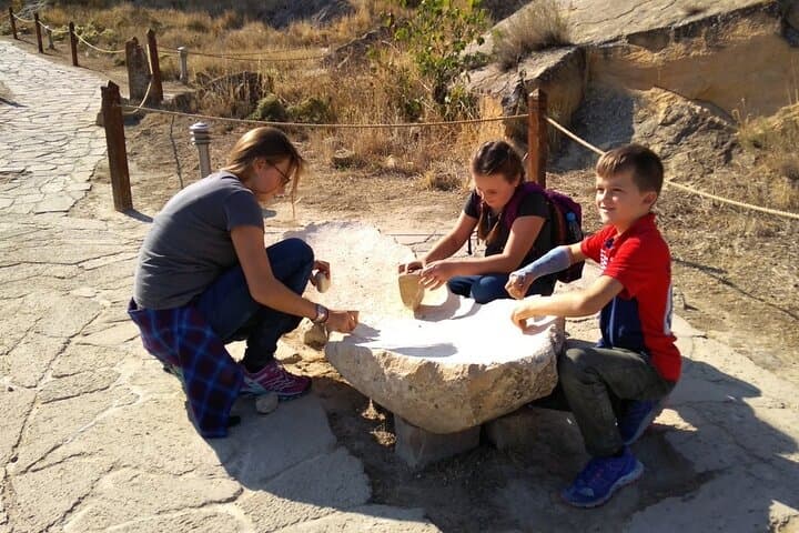Baku Day Trip to Gobustan, Mud Volcanoes, Ateshgah & Yanar Dag photo 4