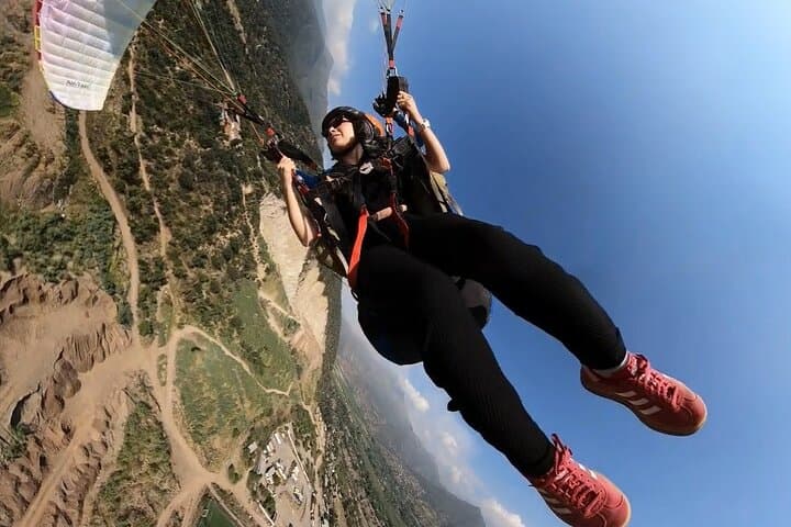 Paragliding Over Santiago: Tandem Flights Above the Andes and Maipo Valley photo 3