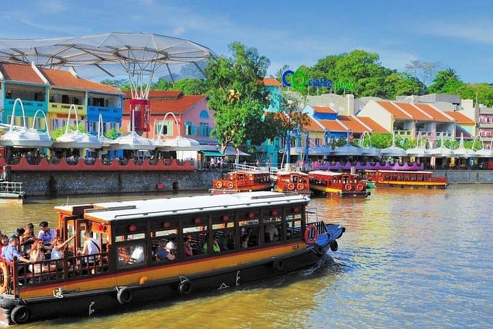 Singapore Night Tour: Flyer, River Cruise & Marina Bay Light Show photo 4