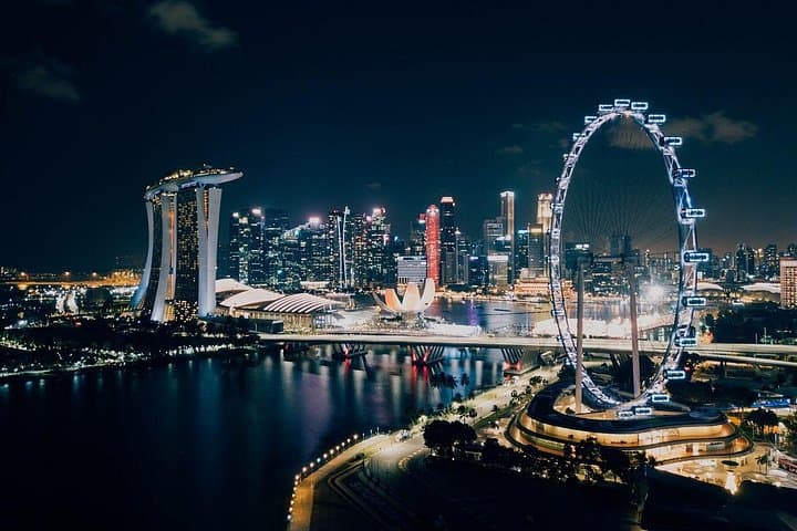 Singapore Night Tour: Flyer, River Cruise & Marina Bay Light Show