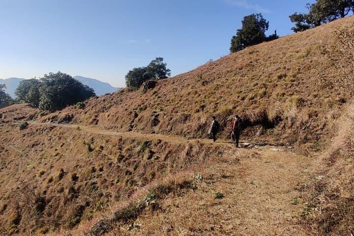 Benog Trek into the Wild: Mussoorie Forest Hike with Himalayan Views photo 2