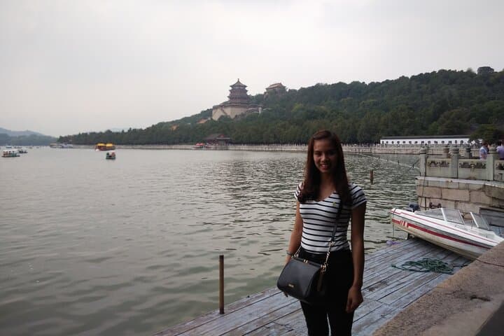 Summer Palace Walking Tour: Beigongmen Guided Visit to Beijing's Imperial Garden photo 4