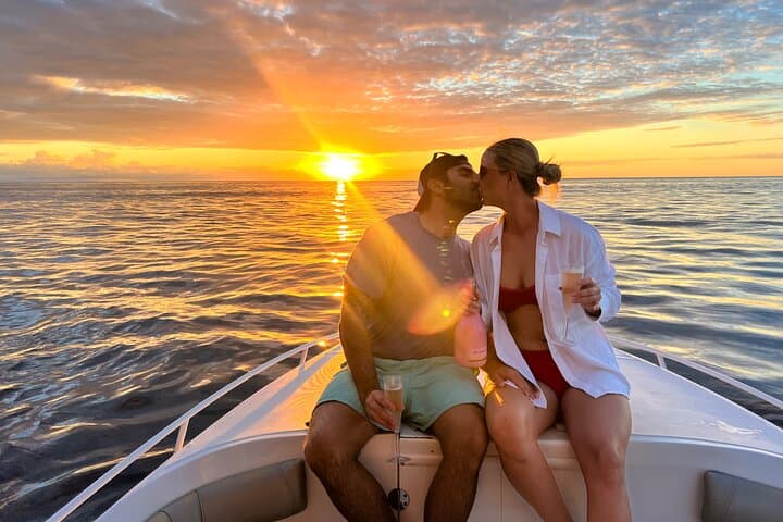 St Lucia Private Sunset Cruise: Caribbean Evening Sail with Rum Punch