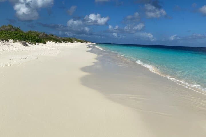 Private Luxury Two-Stop Snorkel in Bonaire National Marine Park photo 2