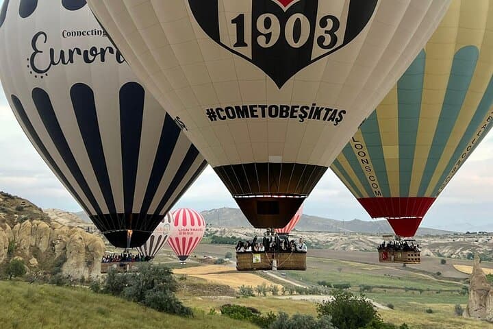 Sunrise Over Göreme: Cappadocia Hot Air Balloon Experience photo 6