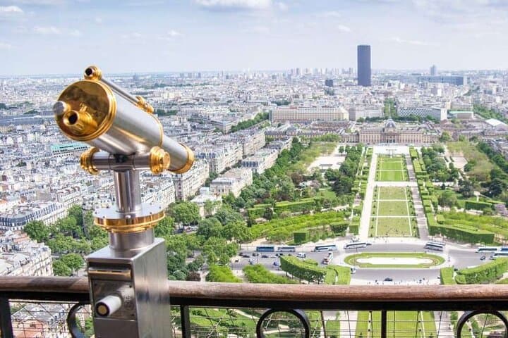 Eiffel Tower Elevator Tour: 2nd-Floor to Summit Access in Paris photo 3