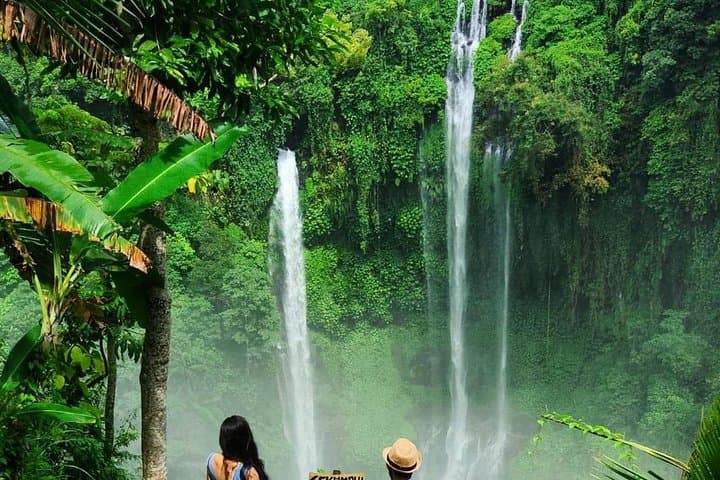 Sekumpul Waterfall North Bali Day Tour — Sekumpul, Handara Gate & Ulun Danu photo 5