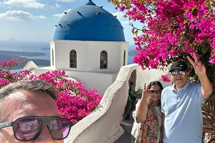 Discover Santorini: Tailor Made Tours with Local Guides photo 4