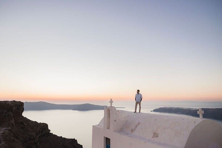 Private Santorini Honeymoon Photo Shoot: Caldera Views & Pro Photographer photo 5
