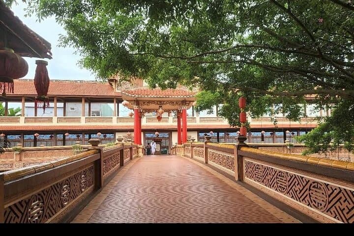 Da Nang City Highlights: Nam Son Pagoda, Marble Mountains & the Lady Buddha photo 2
