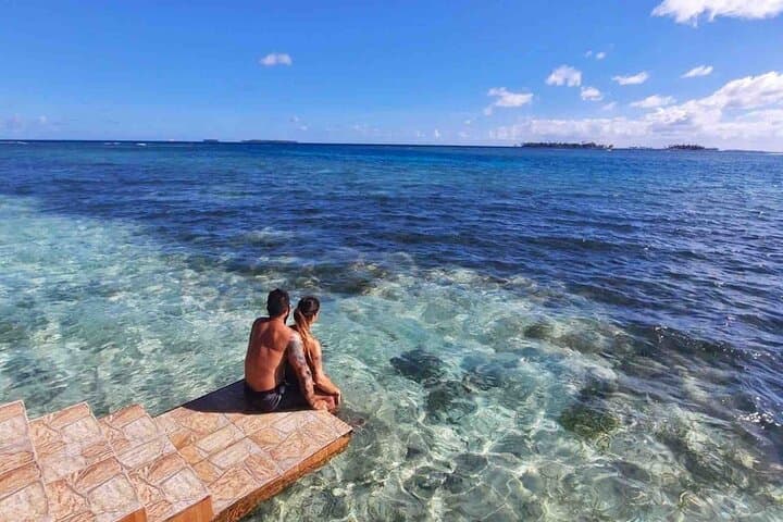 San Blas Over-Water Bungalow Escape: 3-Day Guna Yala Boat Tour photo 1
