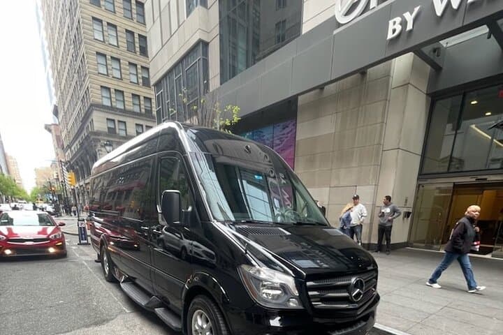 Private transfer PHL to Philadelphia Downtown — reliable door-to-door airport transfer photo 2