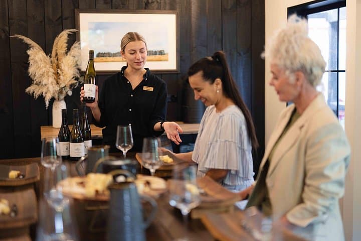 Gibbston Valley Wine & Cheese Tasting: 45‑Minute Artisanal Pairings in Central Otago photo 4
