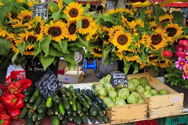 From Nice to Bellet: Provençal Market, Saint-Paul-de-Vence & Wine Tasting photo 5
