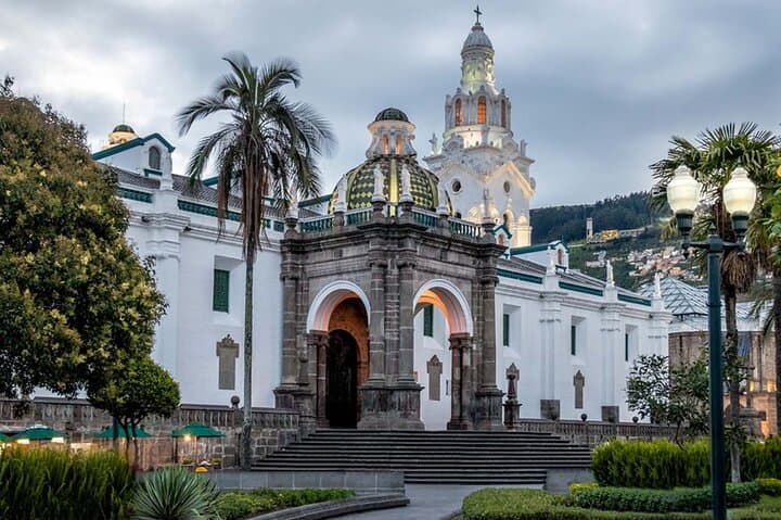 Half the World & Quito Colonial Tour: Equator Line and Historic Old Town in One Day photo 3