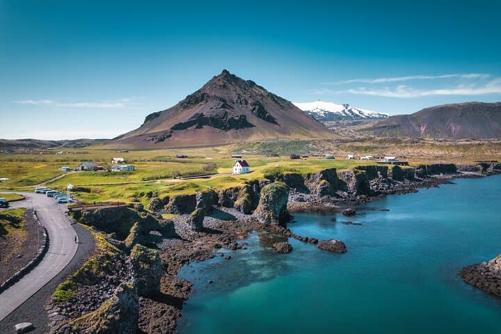Hvalfjordur & Hvammsvik Hot Springs Private Full-Day Tour from Reykjavik