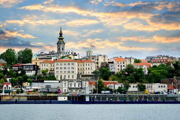 Belgrade Grand Tour: Full-Day City and Avala Mountain Highlights