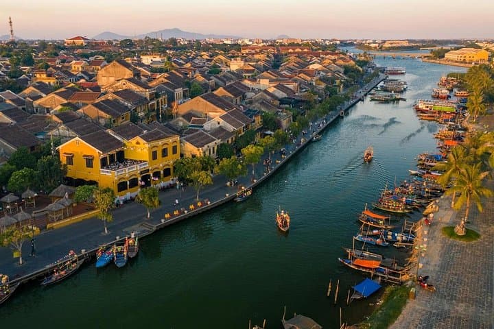 Chan May Port to Hoi An Private Shore Excursion: Hai Van Pass, Marble Mountains & Ancient Town photo 4