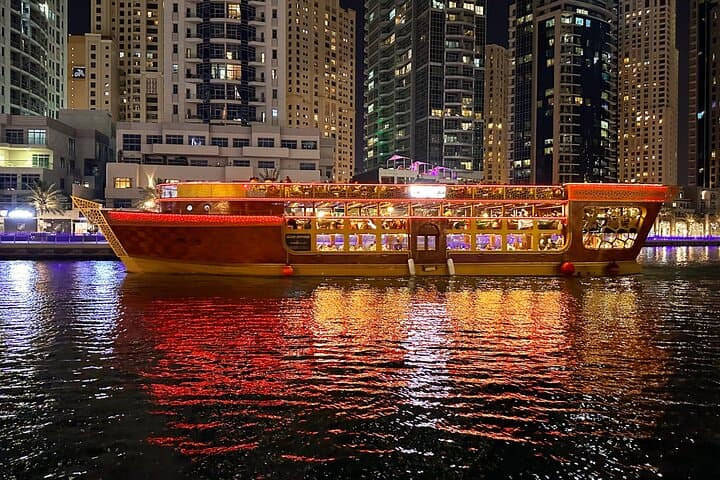 Dubai New Year Five‑Star Cruise: Premium Dinner, Open Bar & Fireworks photo 4