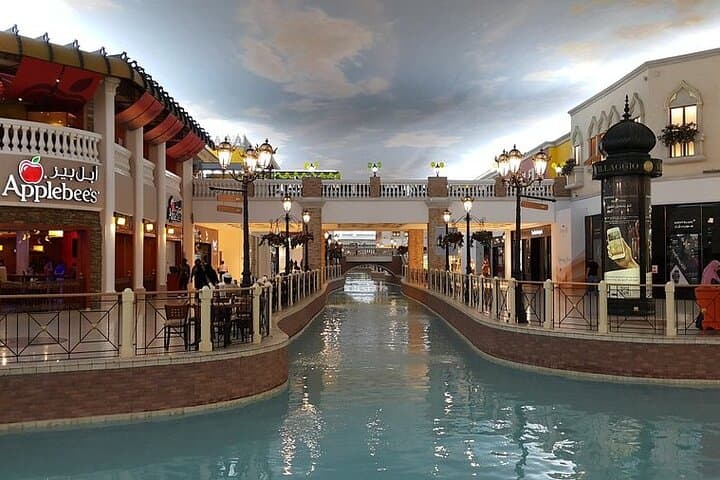 Doha Guided City Tour with Villaggio Mall Gondola Ride: Corniche, Souq Waqif & Port Box Park photo 3