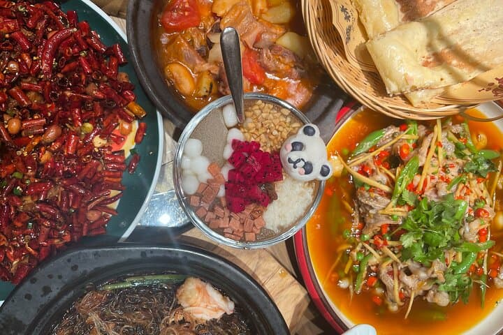 MingleX Dinner with Shanghai Locals: Social Dining & Cultural Exchange photo 6