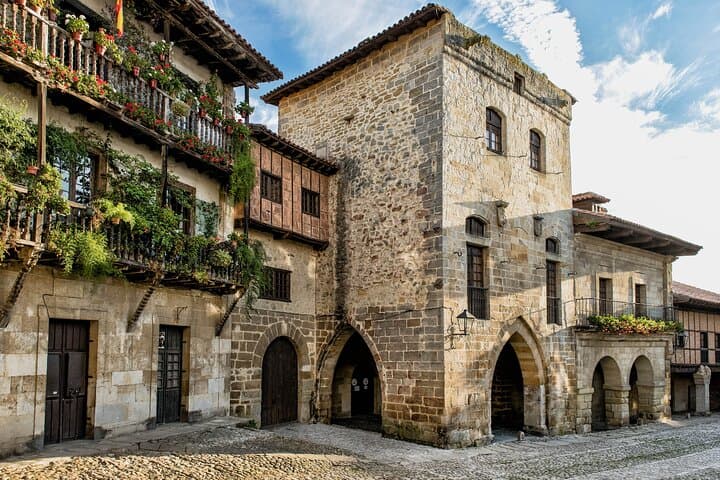 Santillana Day Tour: Gaudí’s El Capricho, Comillas & Cantabria Redwoods photo 6