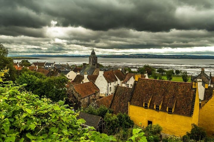 Outlander Castles Day Tour from Edinburgh - Blackness, Culross & Midhope photo 6