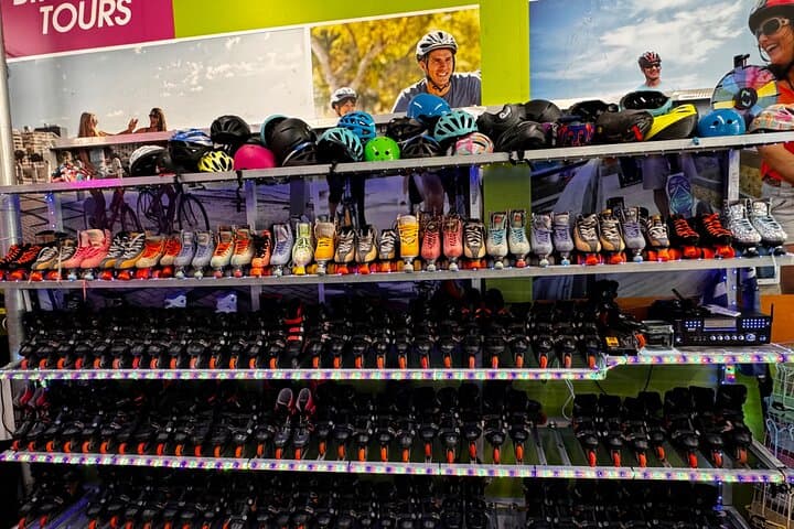 Rollerblade Rentals on Miami Beach Ocean Drive — South Beach Skate Path Guide photo 6