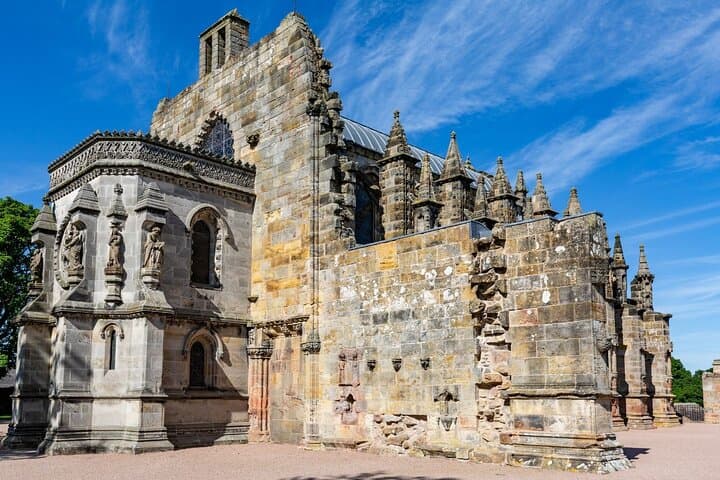 Alnwick Castle & Rosslyn Chapel Day Tour from Edinburgh — Harry Potter Sites, Viaduct Views & St Abbs photo 1